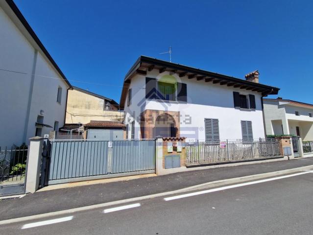 Appartamento in vendita di 105 m² in Via XXV Aprile