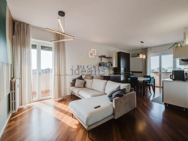 Appartamento in vendita di 105 m² in Via XXV Aprile, 76