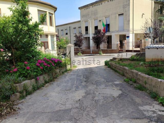 Appartamento in vendita di 105 m² in Via XXV Aprile, 20
