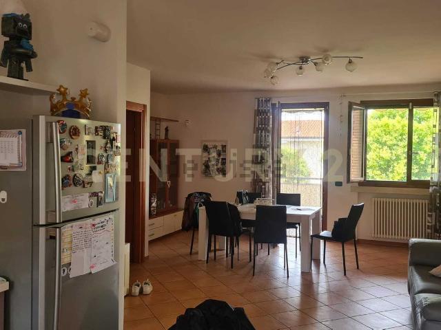 Appartamento in vendita di 105 m² in Via XXV Aprile, 3