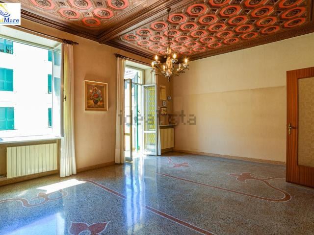 Appartamento in vendita di 105 m² in Via XX Settembre, 25
