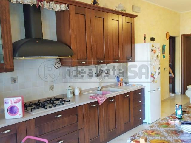 Appartamento in vendita di 105 m² in Viale Tica