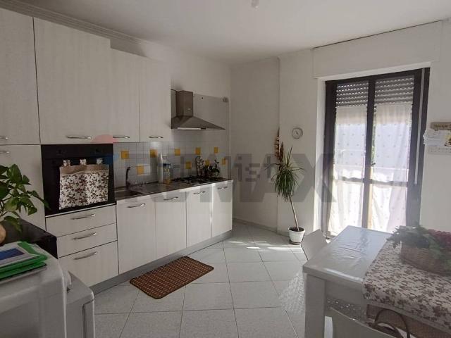 Appartamento in vendita di 105 m² in Viale degli Ulivi, 3