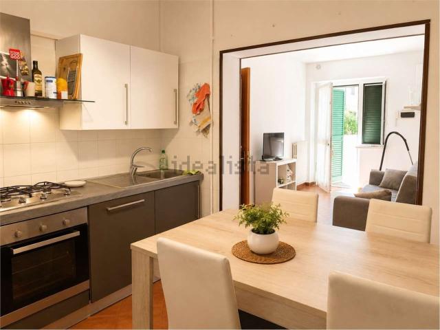 Appartamento in vendita di 105 m² in Viale Federico Comandino, 36