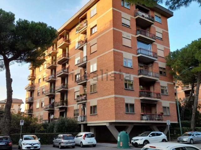 Appartamento in vendita di 105 m² in Viale Galileo Galilei, 77