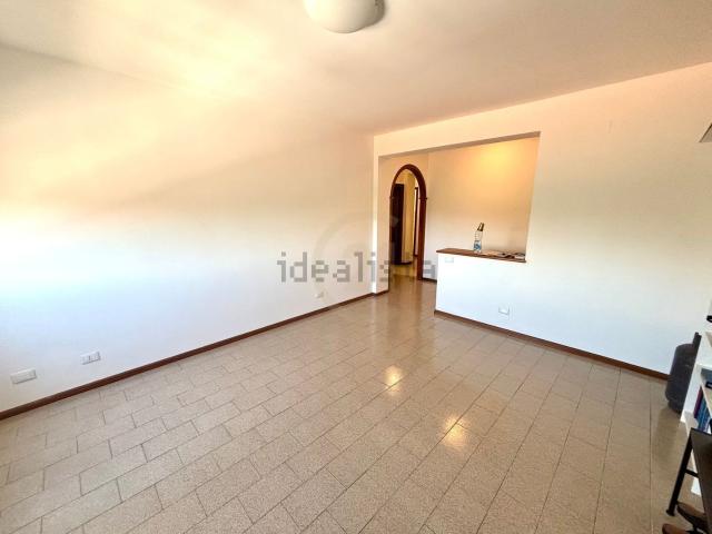 Appartamento in vendita di 105 m² in Viale San Teodoro, 11