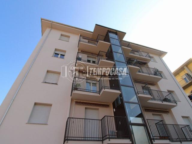 Appartamento in vendita di 105 m² in Vicolo A. Michelotti, 1