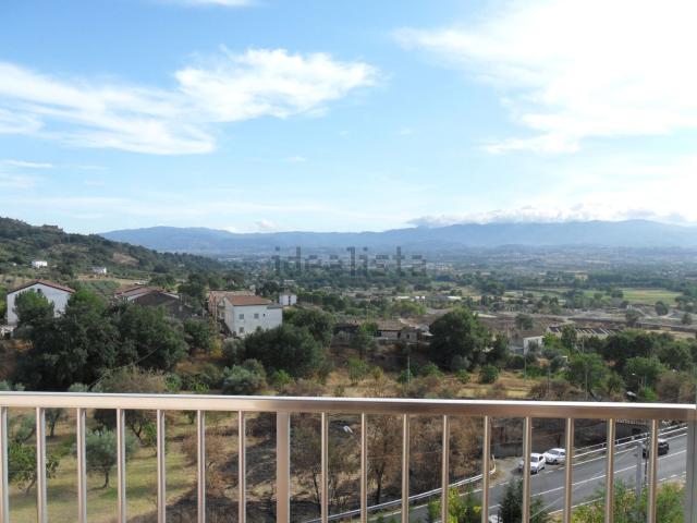 Appartamento in vendita di 105 m² in Contrada Varrolate