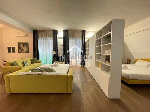 Appartamento in vendita di 105 m² in Fondamenta Priuli dei Cavaletti
