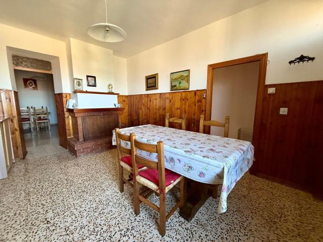 Appartamento in vendita di 105 m² in Frazione Morgnano