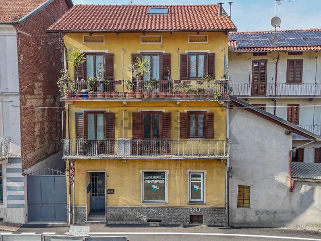 Appartamento in vendita di 105 m² in Piazza Giuseppe Garibaldi, 5