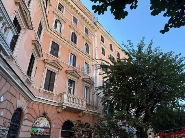 Appartamento in vendita di 105 m² in Piazzale Tiburtino