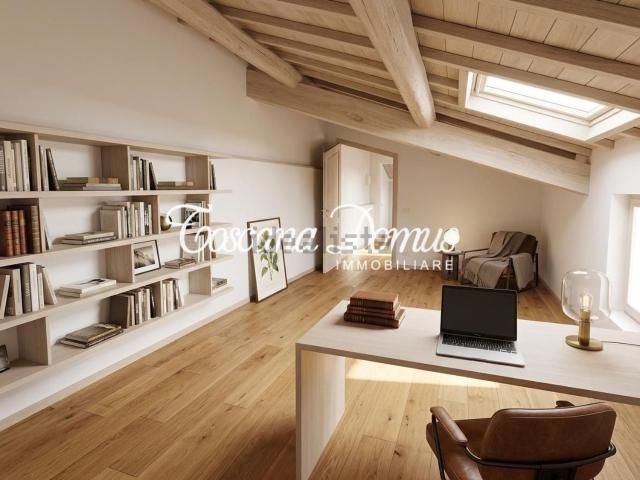 Appartamento in vendita di 105 m² in Strada delle Scotte, 22