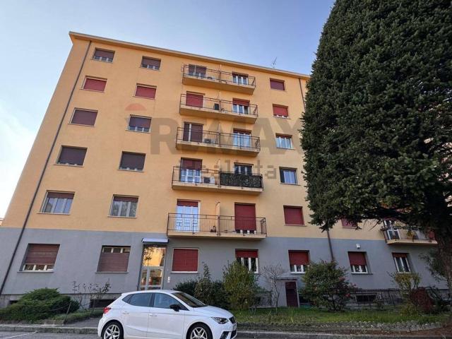 Appartamento in vendita di 105 m² in Strada Privata dell&apos Anza, 5