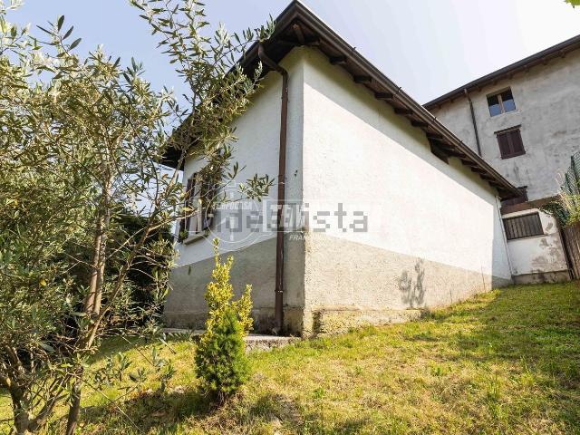 Appartamento in vendita di 106 m² in Via Giacomo Puccini
