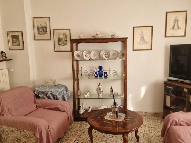 Appartamento in vendita di 106 m² in Viale Luigi Einaudi