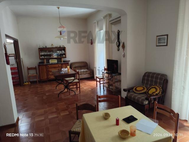 Appartamento in vendita di 106 m² in Via Carmelo Moltisanti, 105