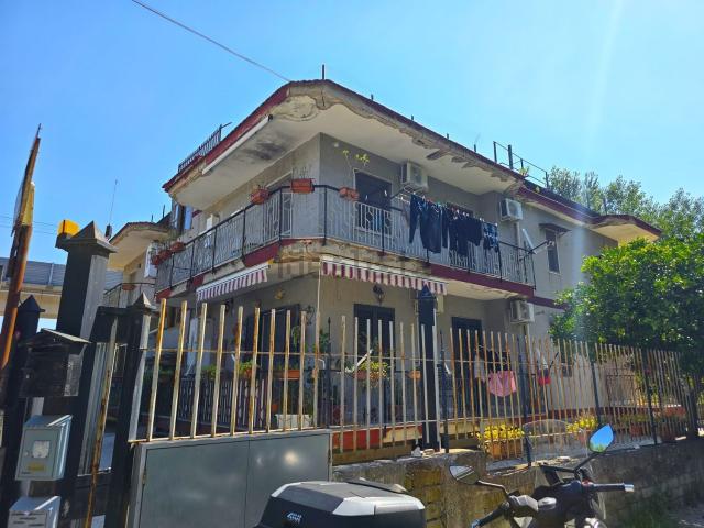 Appartamento in vendita di 106 m² in Via Casa dell&apos Acqua, 51