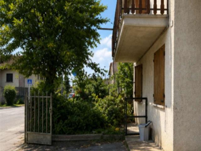 Appartamento in vendita di 106 m² in Via Chiesuola, 40