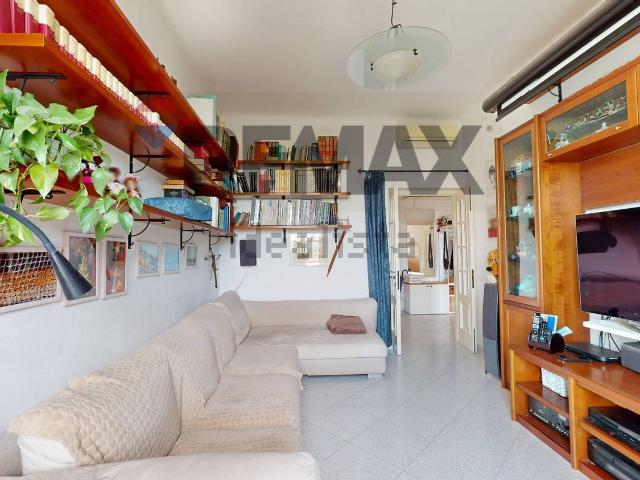 Appartamento in vendita di 106 m² in Via Giuseppe Ferrari, 7