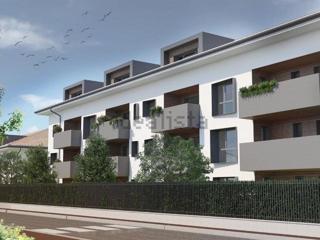 Appartamento in vendita di 106 m² in Via Gianfranco Miglio