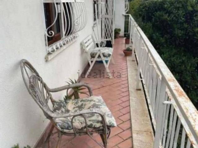 Appartamento in vendita di 106 m² in Via Giosuè Carducci, 37