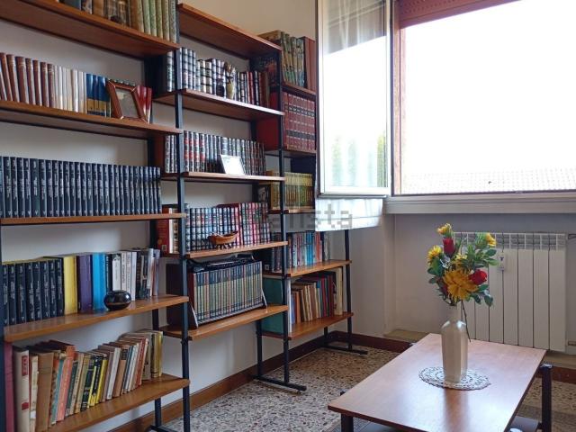 Appartamento in vendita di 106 m² in Via Don Luigi Sturzo, 10