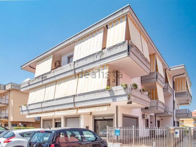 Appartamento in vendita di 106 m² in Via del Terminillo, 8