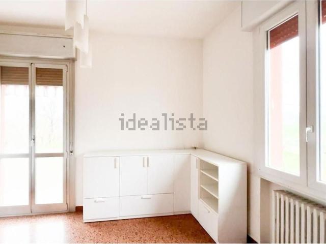 Appartamento in vendita di 106 m² in Via Emilia Ponente