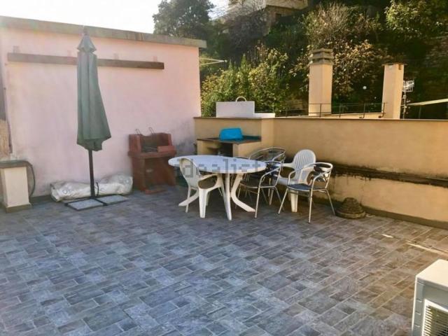 Appartamento in vendita di 106 m² in Via Fegina, 32