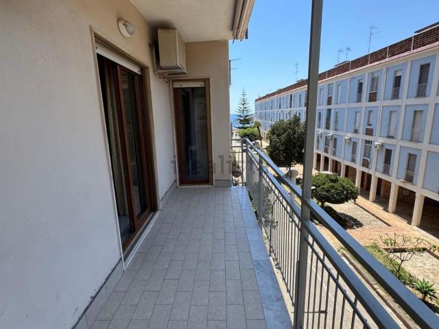 Appartamento in vendita di 106 m² in Via Ferdinando Magellano