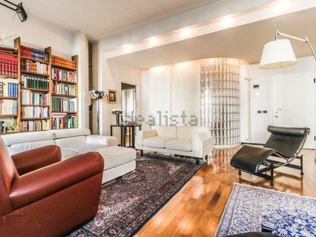 Appartamento in vendita di 106 m² in Via Francesco Cilea, 14