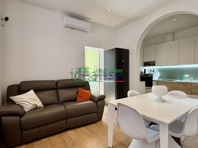 Appartamento in vendita di 106 m² in Via Ispica