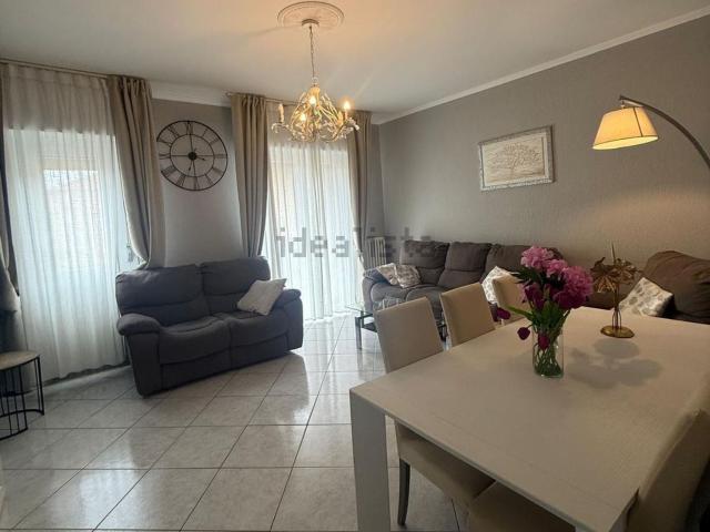 Appartamento in vendita di 106 m² in Via Lugano
