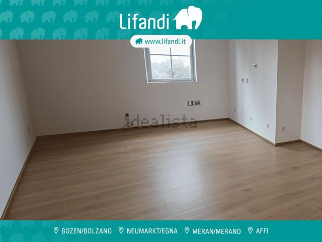 Appartamento in vendita di 106 m² in Via Molini
