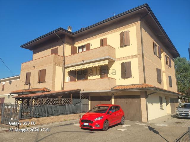 Appartamento in vendita di 106 m² in Via Maestra, 958