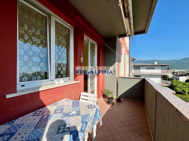 Appartamento in vendita di 106 m² in Via Martiri della Libertà, 1