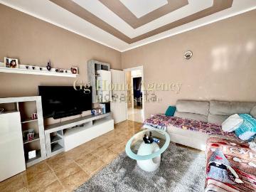 Appartamento in vendita di 106 m² in Via San Giovanni Bosco, 1