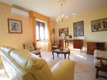 Appartamento in vendita di 106 m² in Via Sardegna, 24