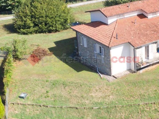 Appartamento in vendita di 106 m² in Via per Monteperpoli, 10