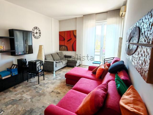 Appartamento in vendita di 106 m² in Via Ravegnana, 161