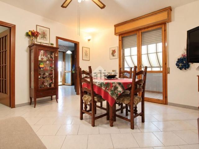 Appartamento in vendita di 106 m² in Via Radici in Monte, 1
