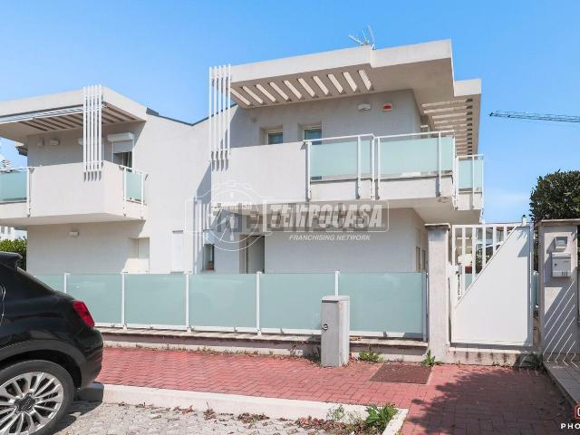 Appartamento in vendita di 106 m² in Via Renato Guttuso