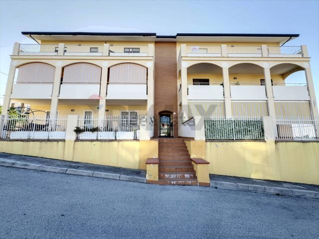Appartamento in vendita di 106 m² in Via Teofilo Patini, 50