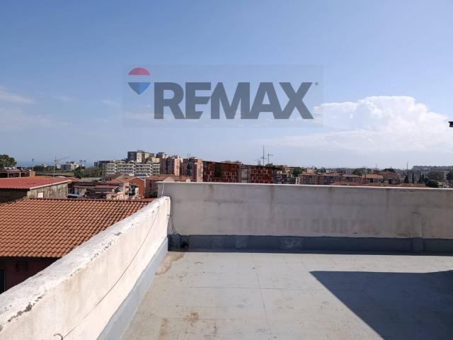Appartamento in vendita di 106 m² in Via Tito Speri, 34