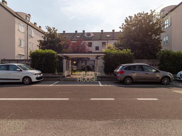 Appartamento in vendita di 106 m² in Via Varese