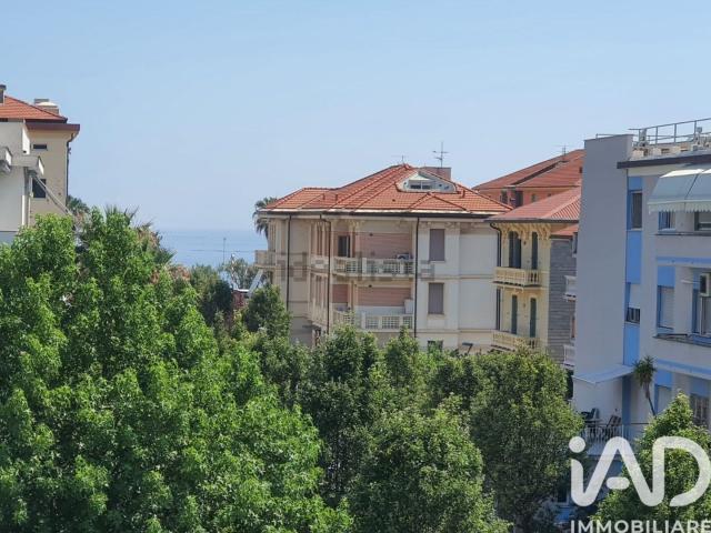 Appartamento in vendita di 106 m² in Viale Faraggiana