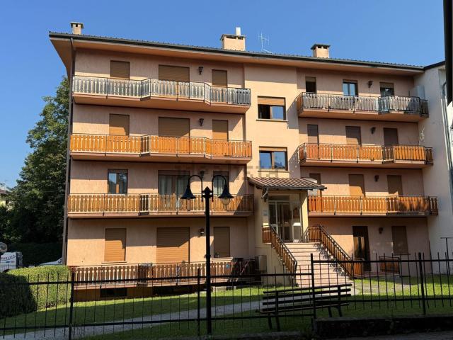 Appartamento in vendita di 106 m² in Viale G. Garibaldi, 18