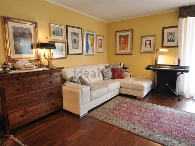 Appartamento in vendita di 106 m² in Frazione Villaret, 60