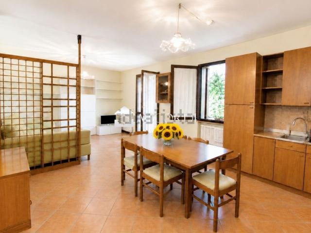 Appartamento in vendita di 107 m² in Via Roma